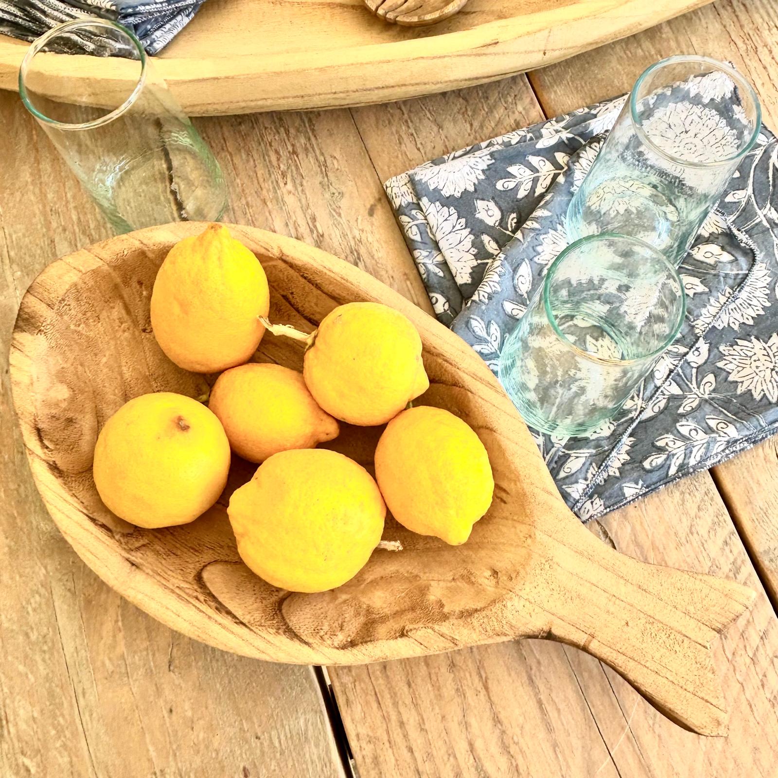 Petit plat poisson en bois